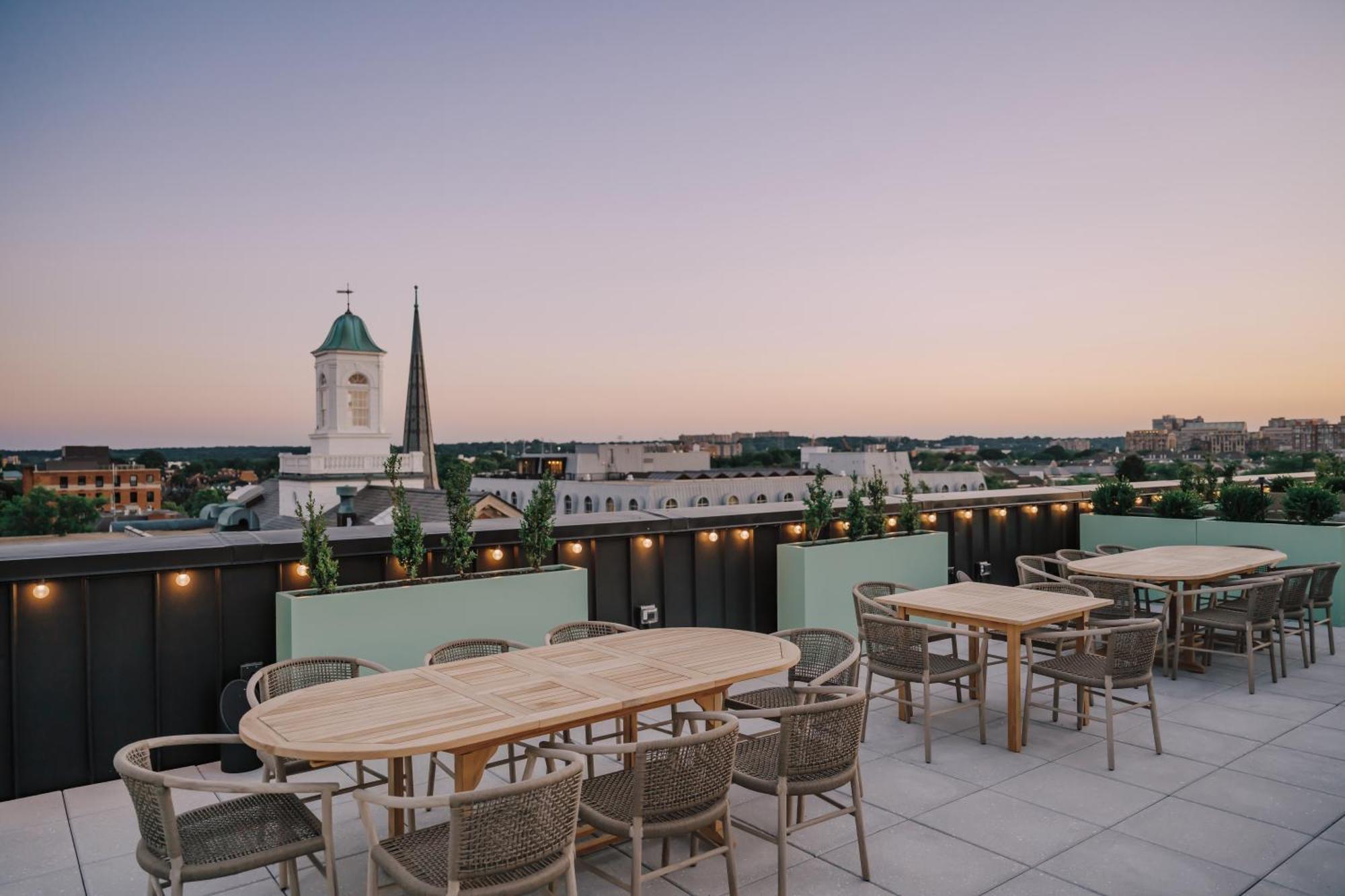 Hotel Heron Old Town Александрия Екстериор снимка