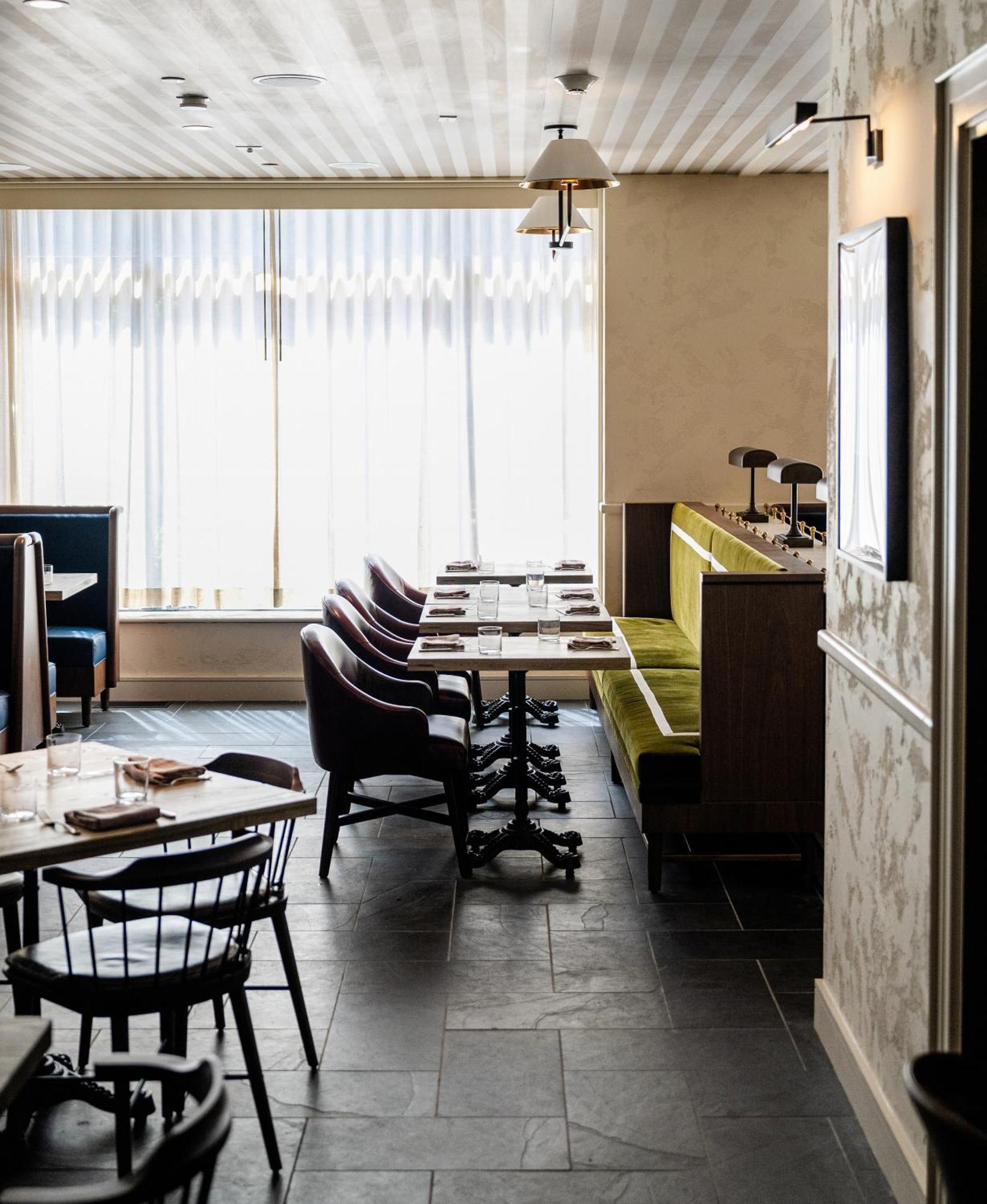 Hotel Heron Old Town Александрия Екстериор снимка